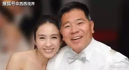 吃瓜恩爱夫妻,吃瓜群众见证恩爱夫妻甜蜜日常